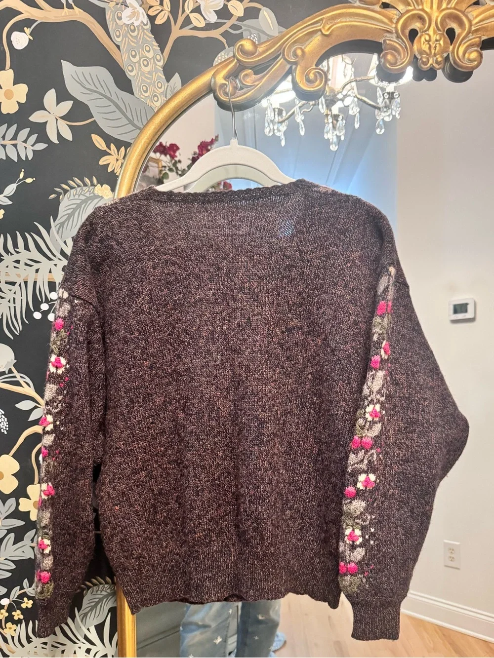 COMPONENTS by Susan Bristol Hand Embroidered Cardigan 100% WOOL